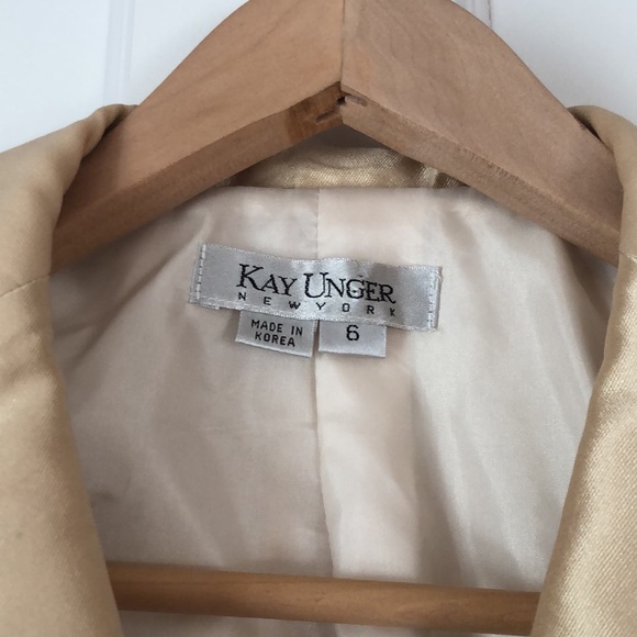 Kay Unger Gold Size 6 silk mix short jacket. - Picture 5 of 12